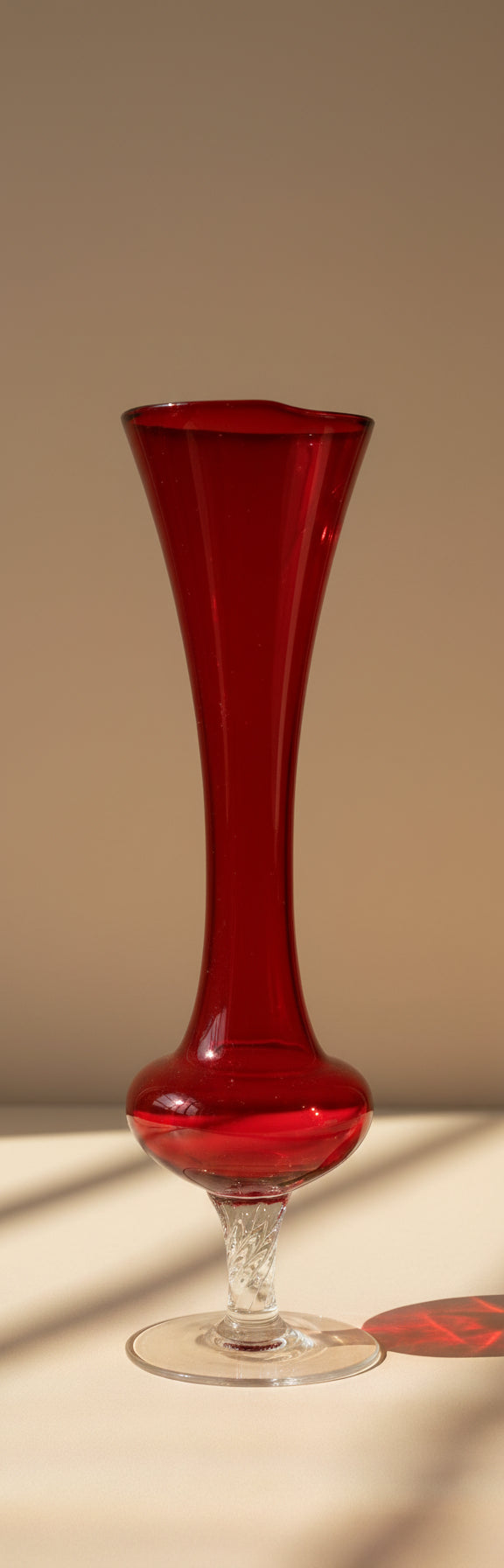 Vase – Red Glass
