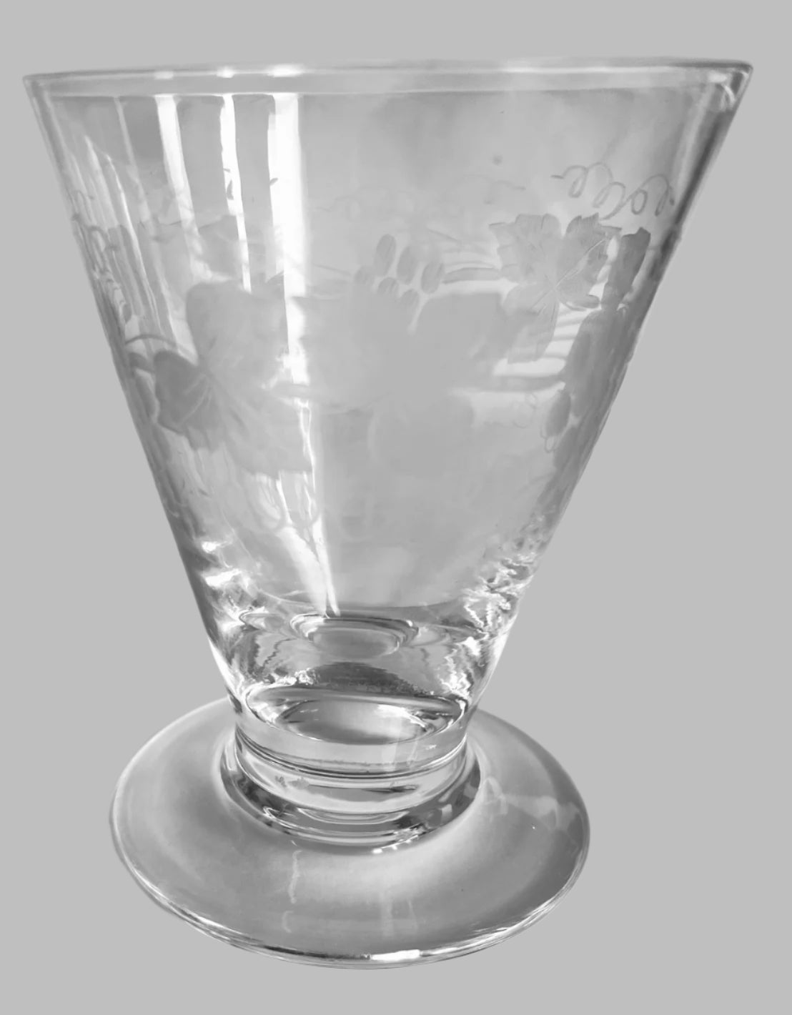 Mid-Century Etched Grapes Sherry Or Liqueur Glasses (4)