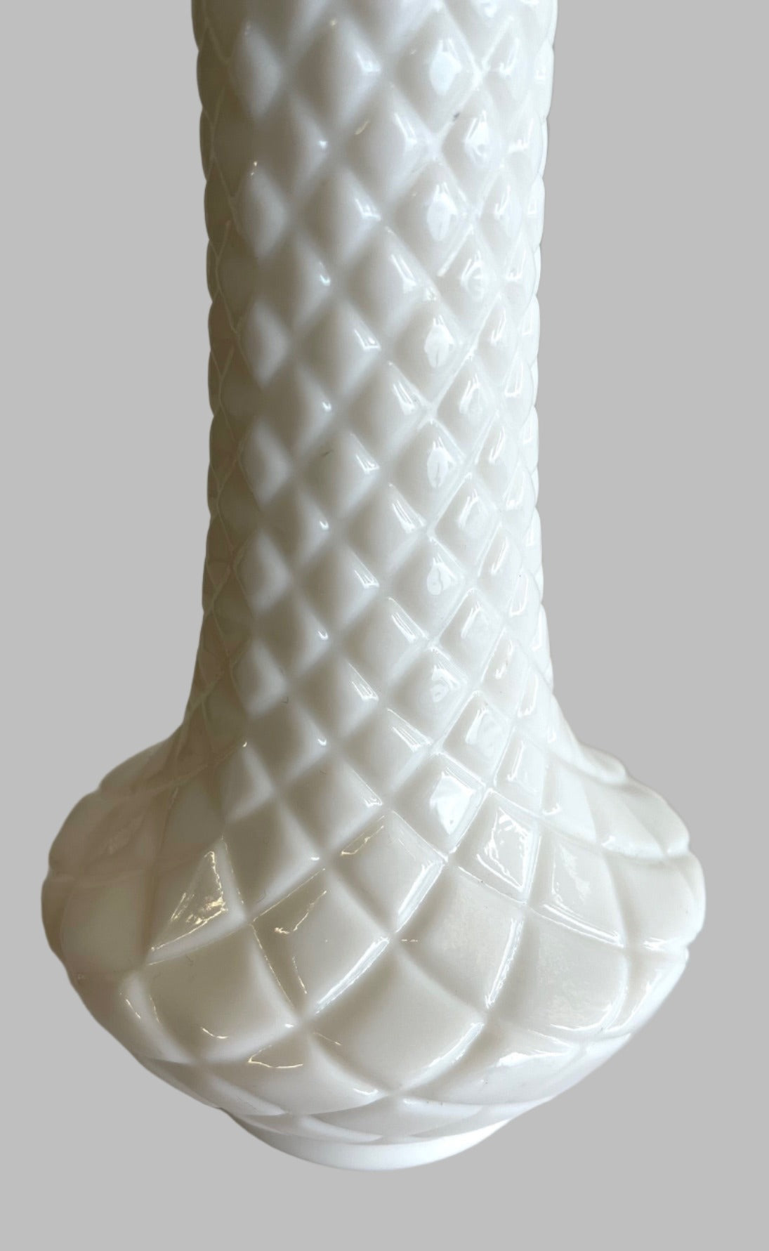 Randall Vintage White Milk Glass Quilted Diamond Flower Bud