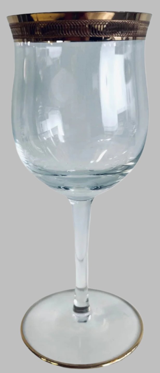 Wine Glasses with gold rim