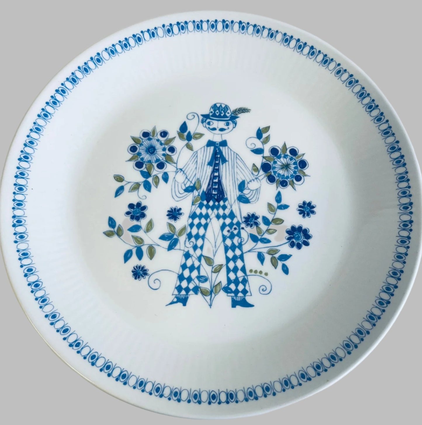 Figgjo (Norway) 'Lotte' 10" Dinner Plate (2)