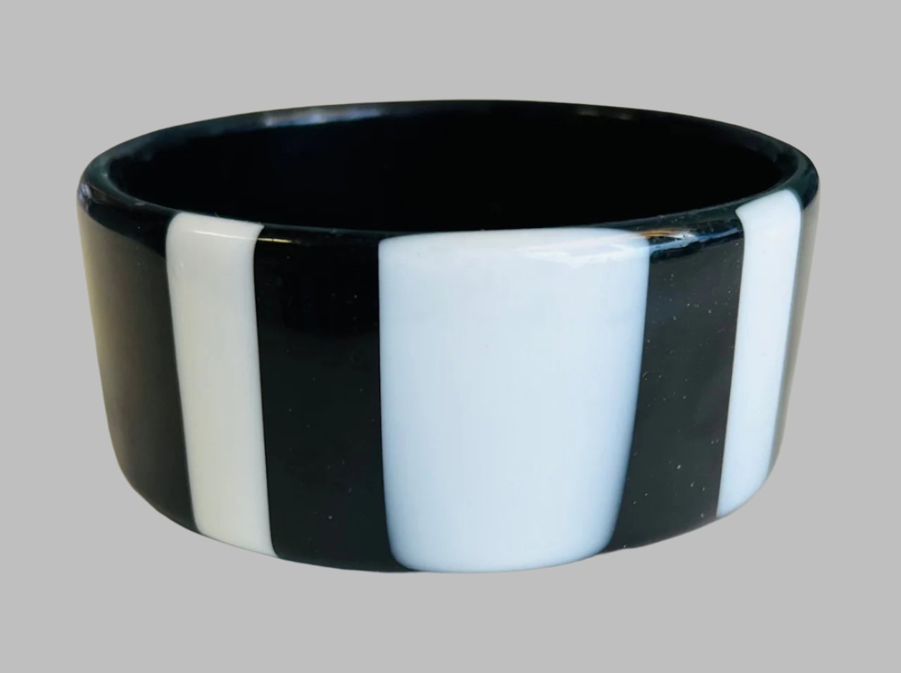 Vintage Early Plastic Black and White Bangle