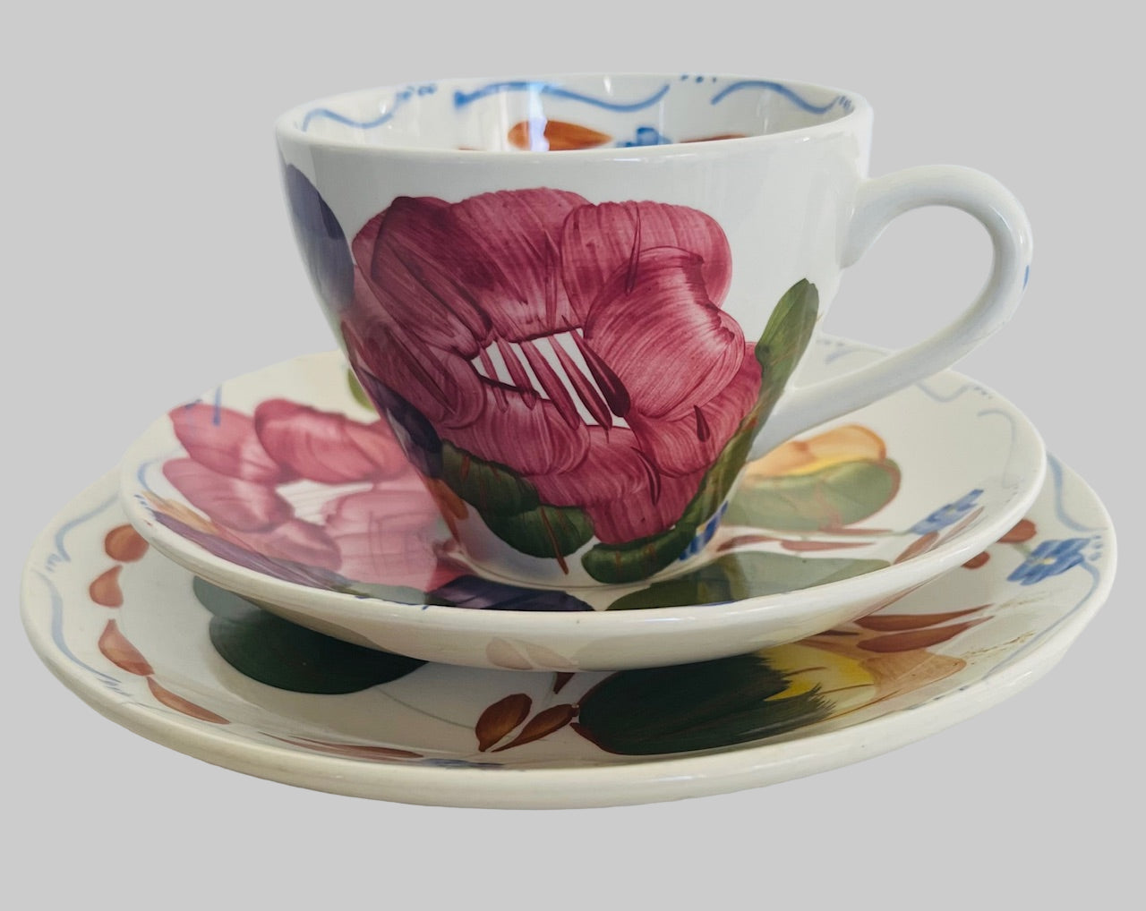 Crown Lynn Fleurette Cup And Saucer Trio