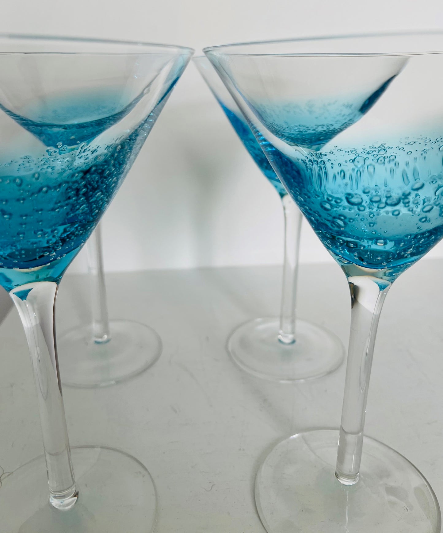 4 Martini Cocktail Glasses Bullicante Controlled Bubbles